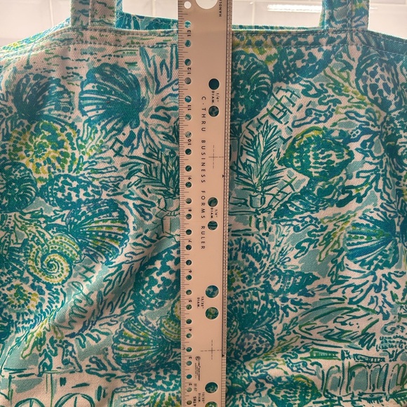 NWOT Lilly Pulitzer Limited Edition “The Breakers” Hotel Palm Tote Beach Bag - Picture 4 of 7